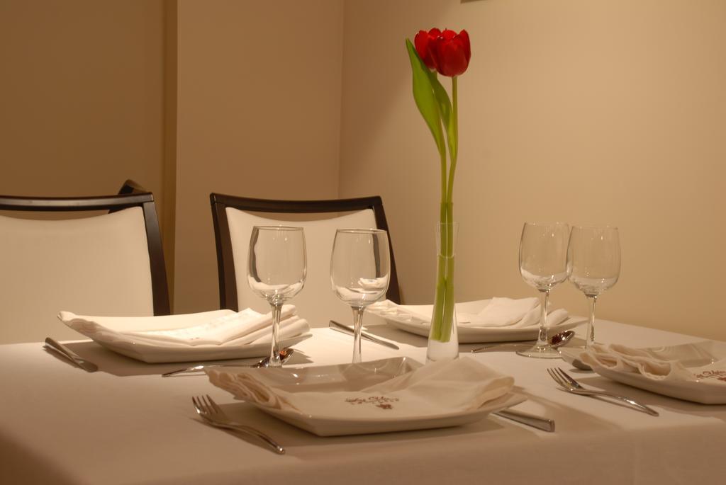 Hotel Los Usias Dos Torres Екстериор снимка