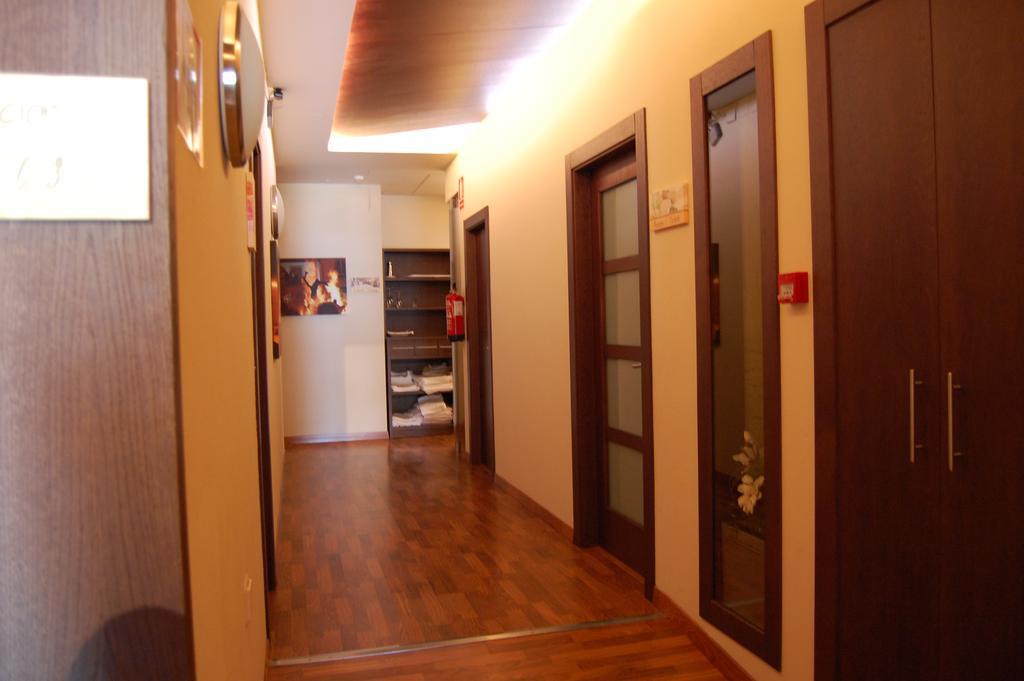 Hotel Los Usias Dos Torres Екстериор снимка