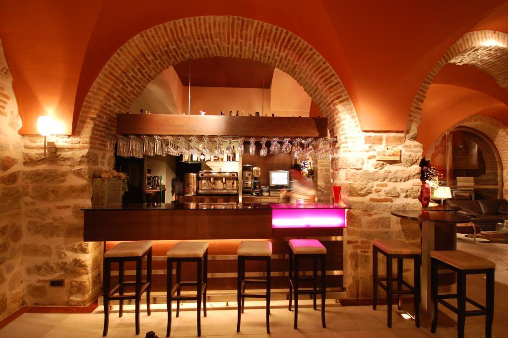 Hotel Los Usias Dos Torres Екстериор снимка