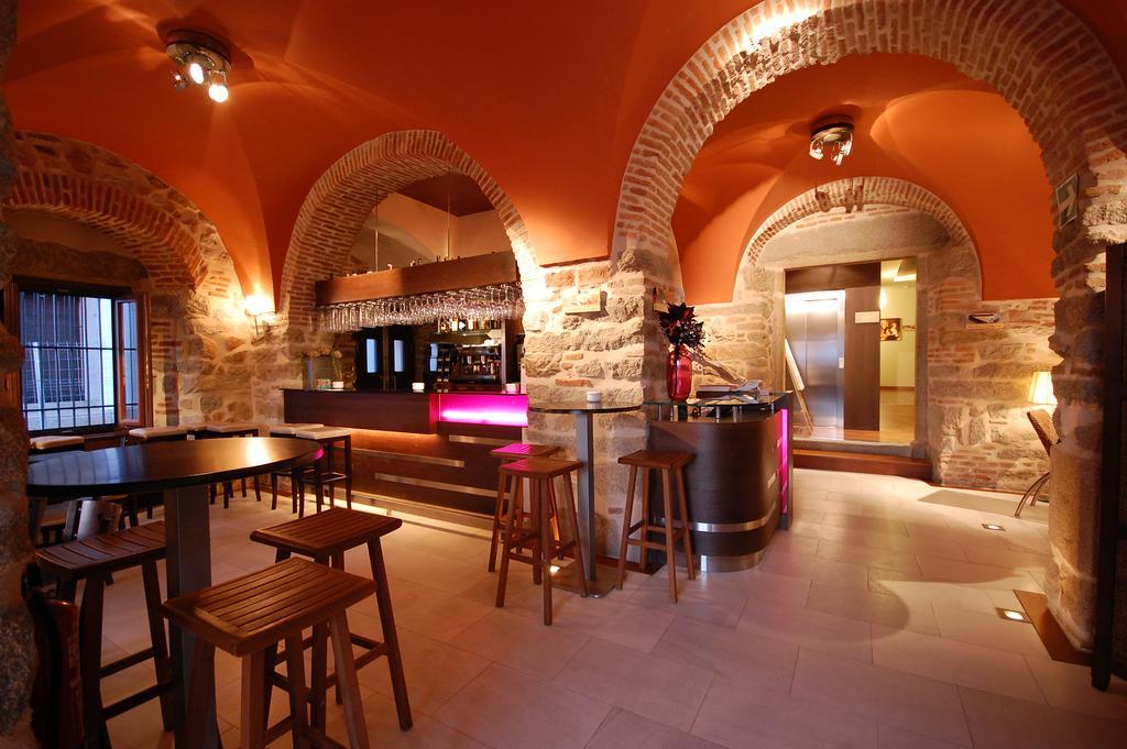 Hotel Los Usias Dos Torres Екстериор снимка