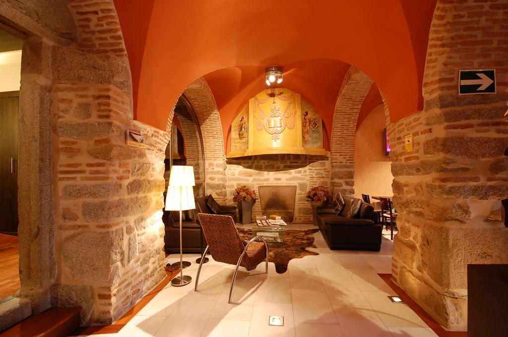 Hotel Los Usias Dos Torres Екстериор снимка