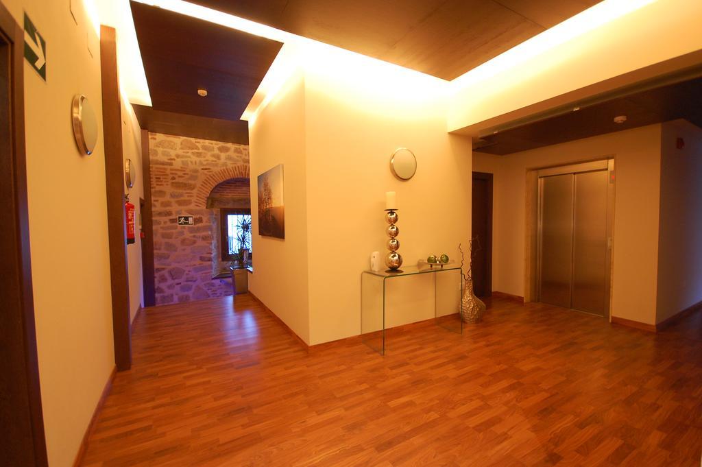 Hotel Los Usias Dos Torres Екстериор снимка